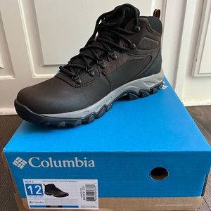 Columbia Men’s Waterproof Hiking Boots